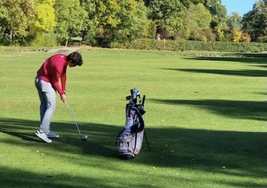 Acceptable golf attire on the course at Rothley Park