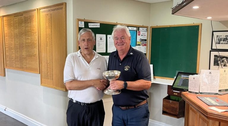 John Hardwick Wins the Senior Club Championship