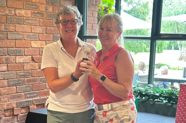 Rita Dekonski Wins Travelling Trophy