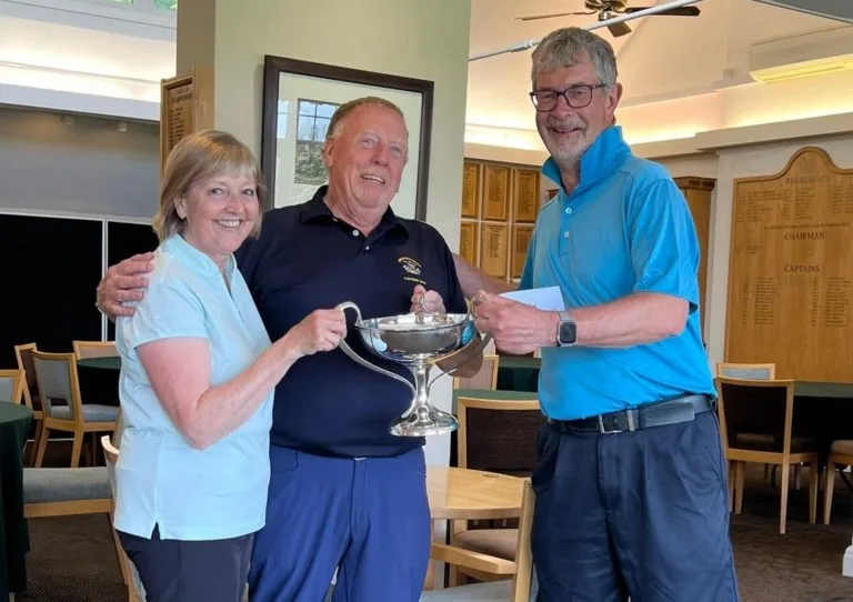 Heath Bowl Winners – Steve & Debbie Borley Nett 69